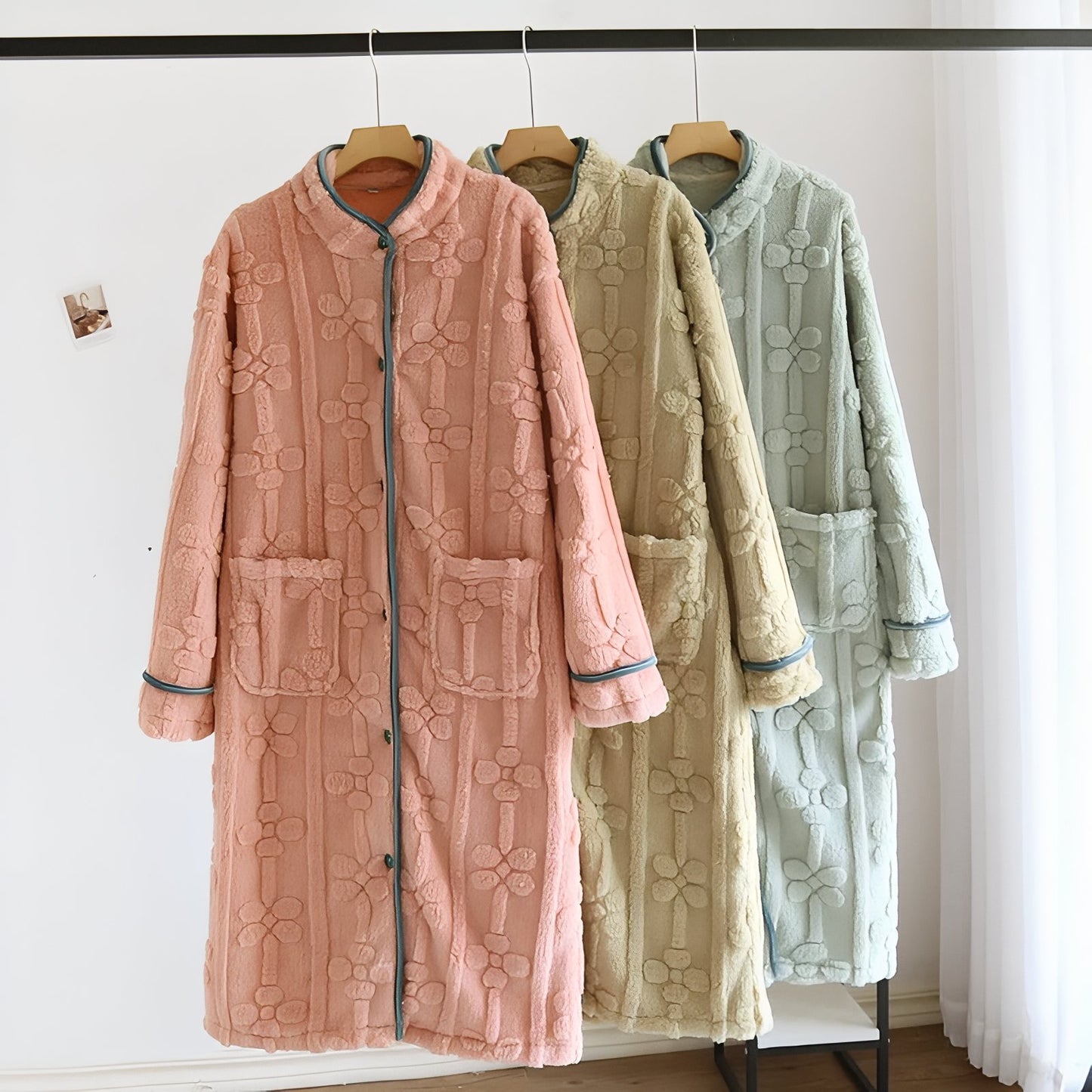 Robe de Chambre Boutonnée et Chaude