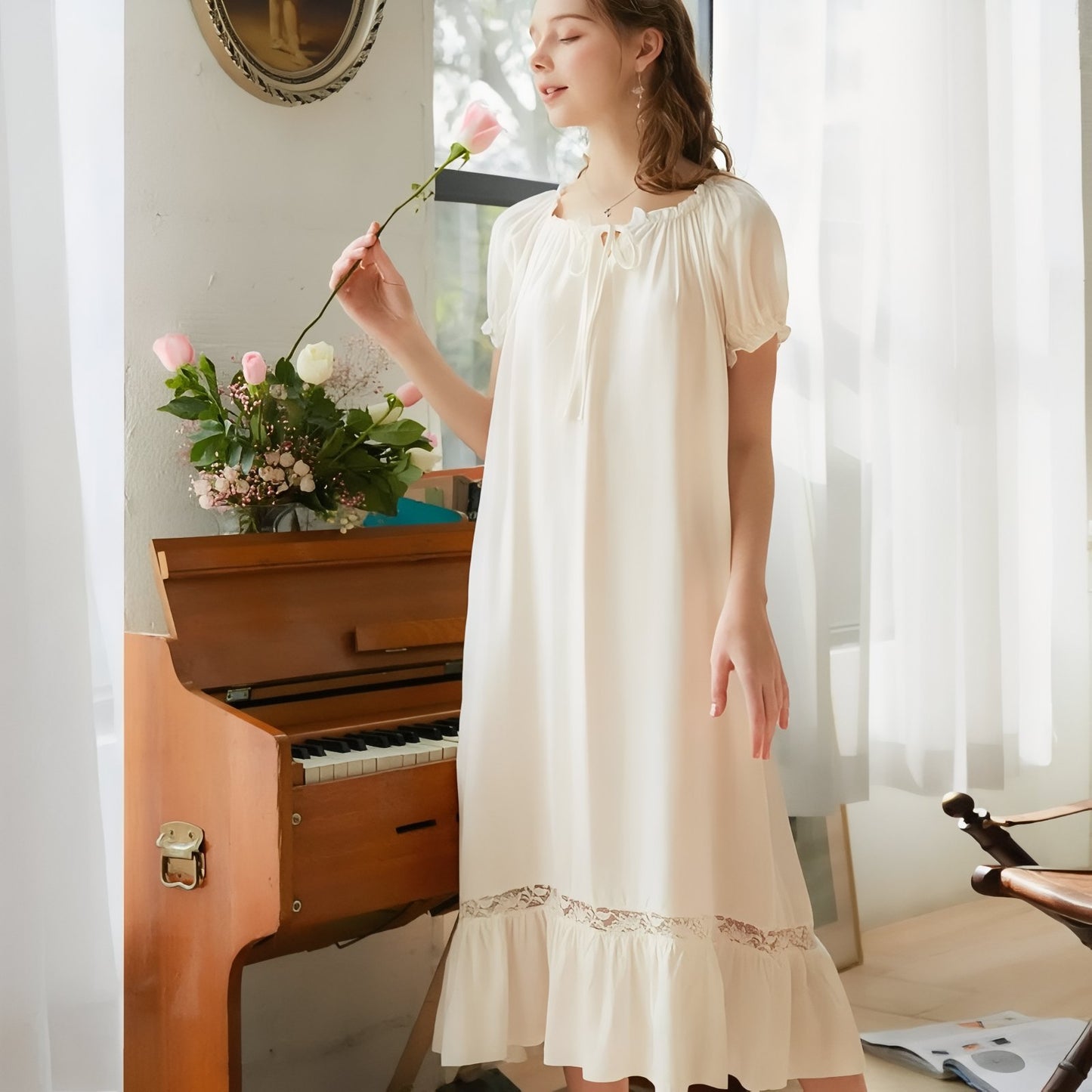 Chemise de Nuit Longue Elégante Crème (Manches Courtes) S