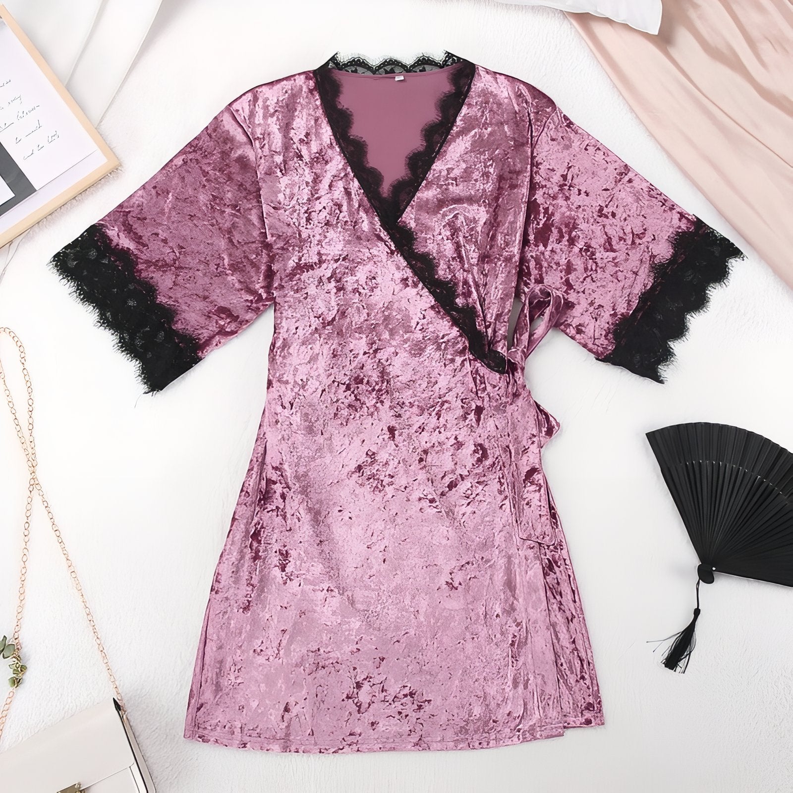 Peignoir Velours et Dentelle 