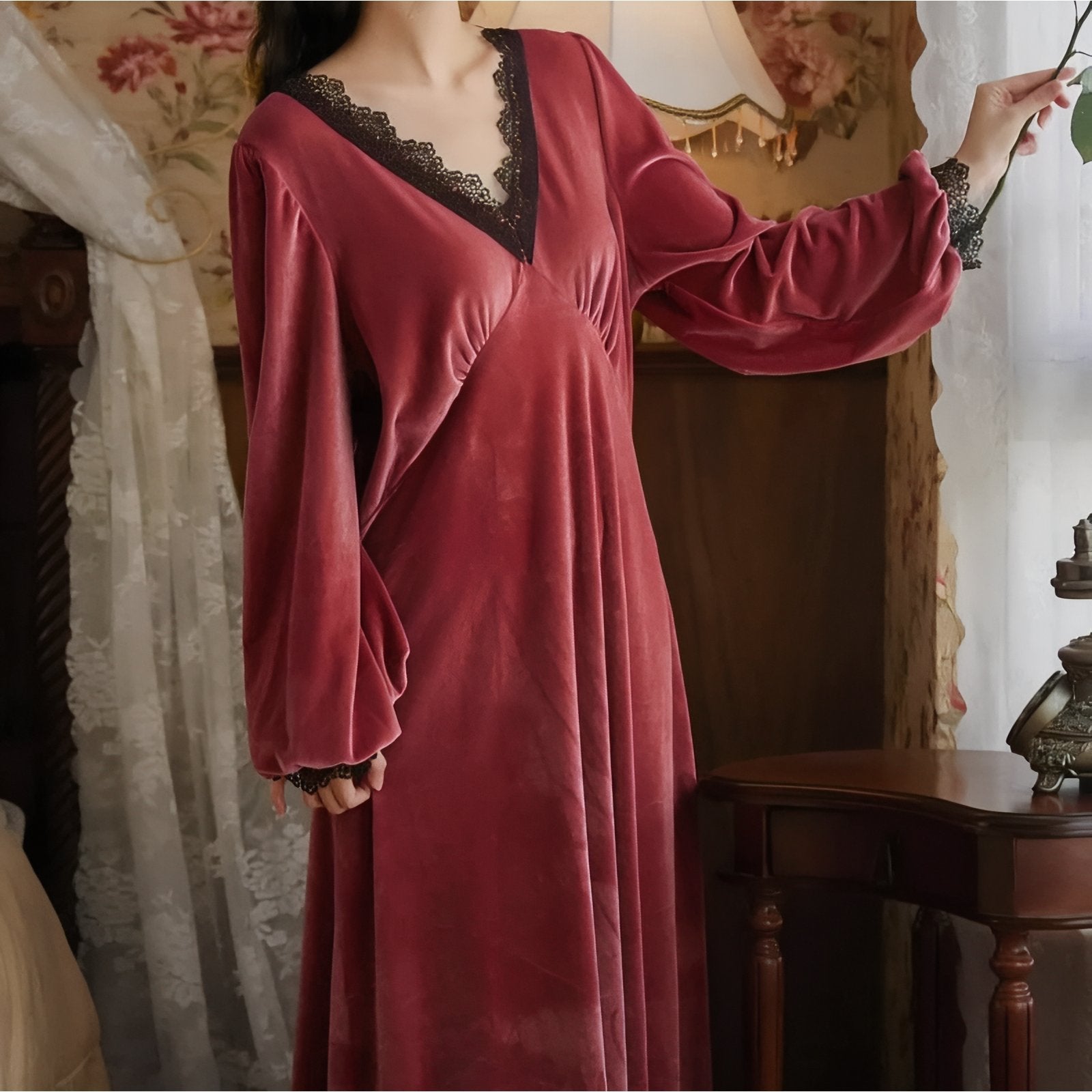 Chemise de Nuit Luxe en Velours 